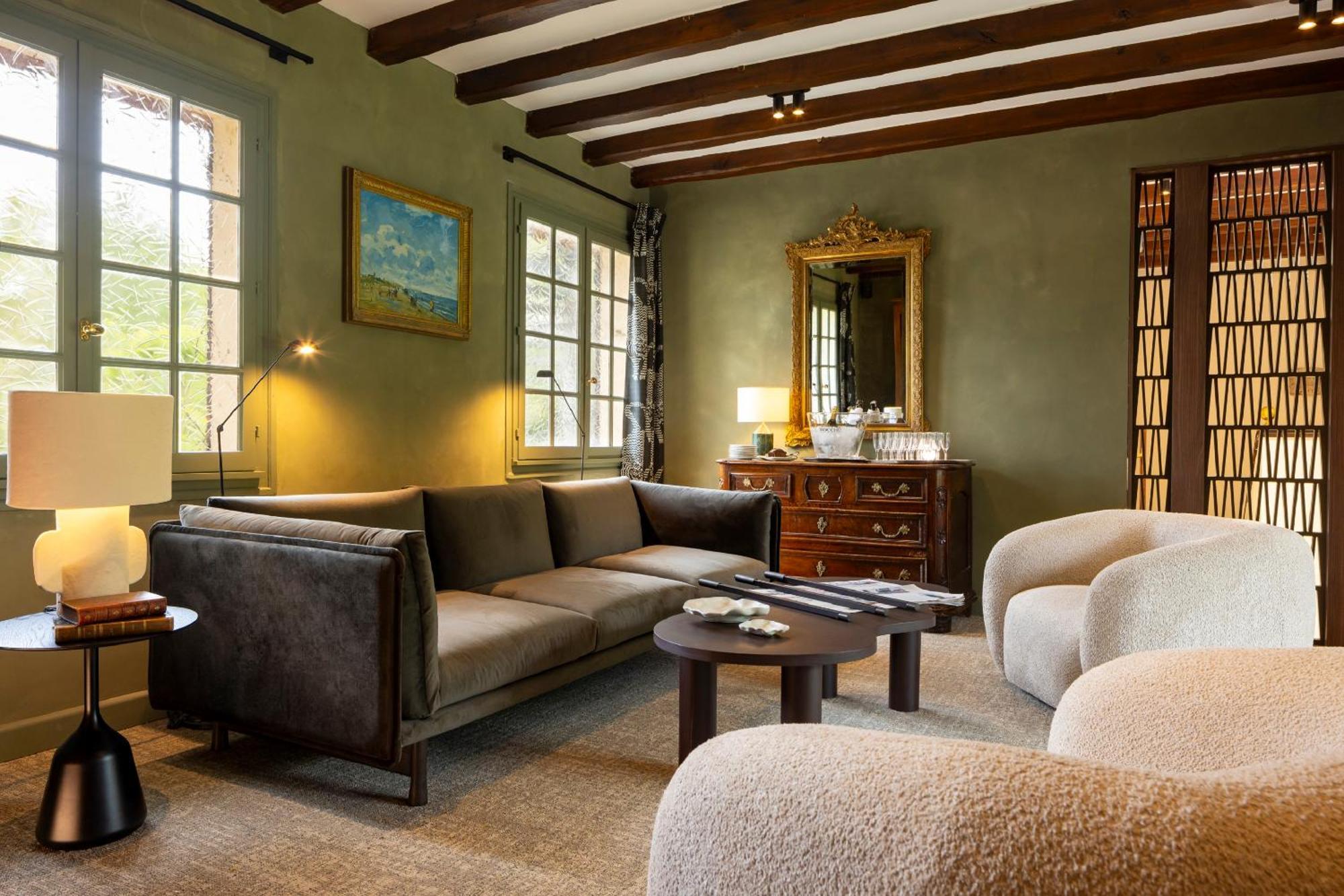 Hostellerie Briqueterie & Spa Champagne Vinay  ภายนอก รูปภาพ A living room
